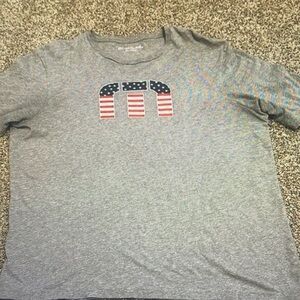 Gray Crewneck Tee with American Flag Graphic